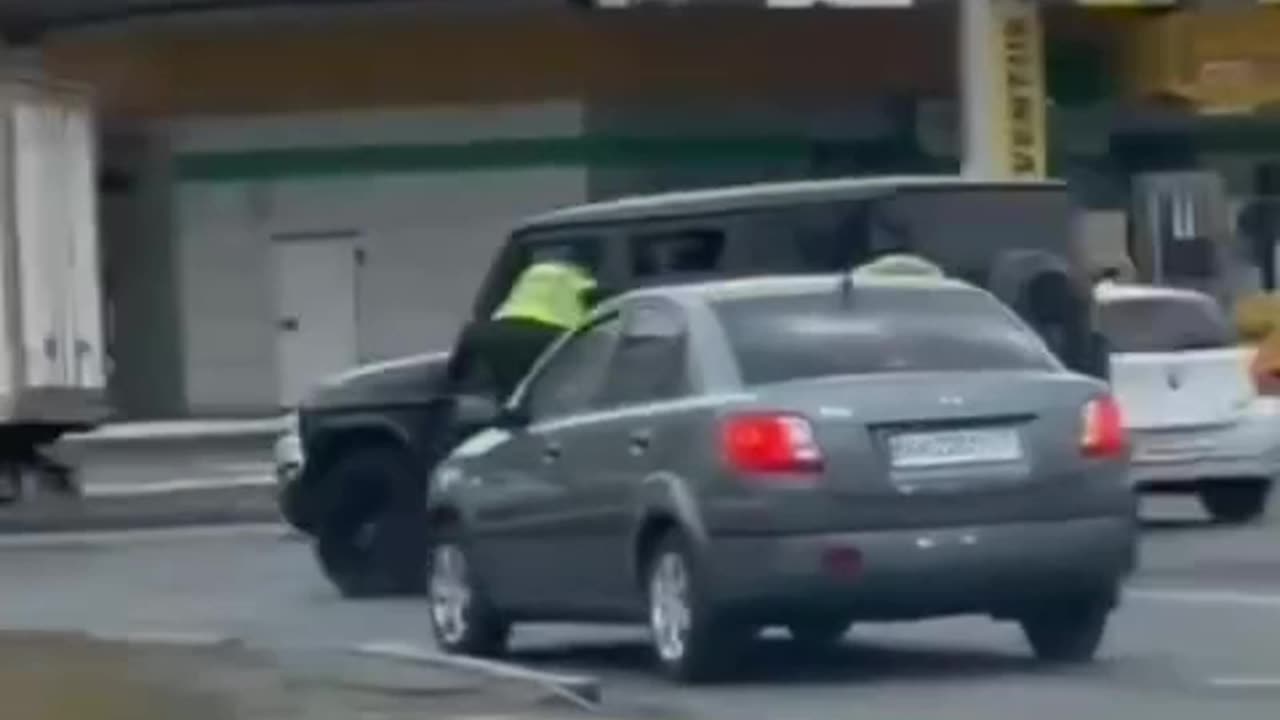 Zelensky Conscripts AFU Veteran w/One Leg