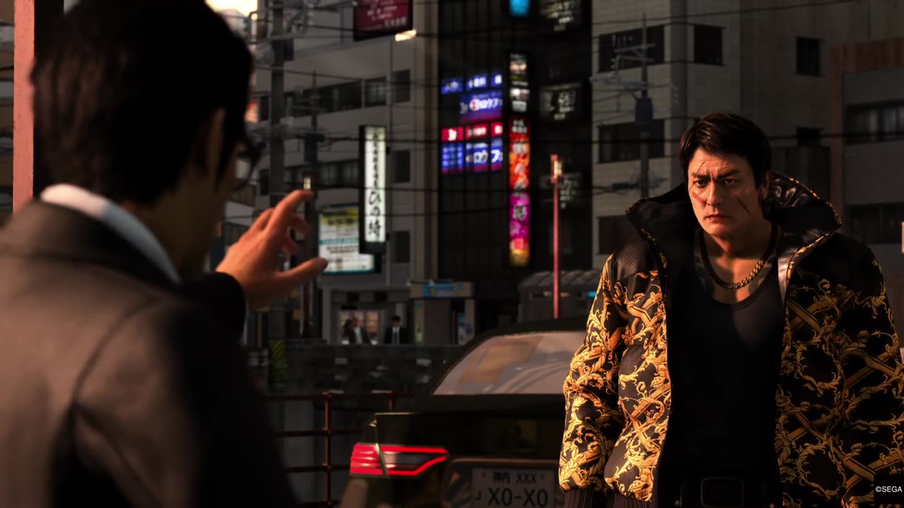 Like a Dragon Gaiden Fight Man in a Hannya Mask