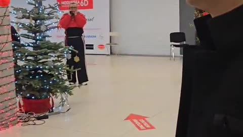 Warszawa: Czeczeni zastraszają wietnamskich właścicieli sklepów