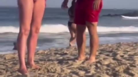 Couple Romance in Beaches Hot Viral Scene Videos in public