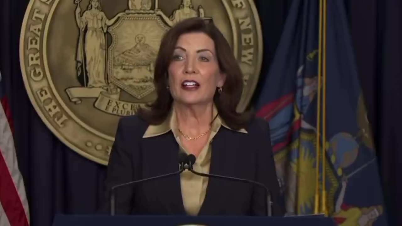 Gov. Kathy Hochul Won’t Remove New York Mayor Eric Adams ‘At This Time’