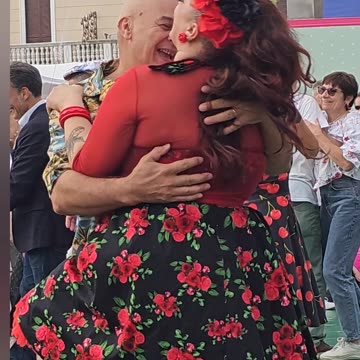 You are never too old to dance 💃 🤪😁 #rockandroll #dance