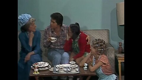 CHAVES - Episódio #233 (1979) Um astro cai na vila - parte 2