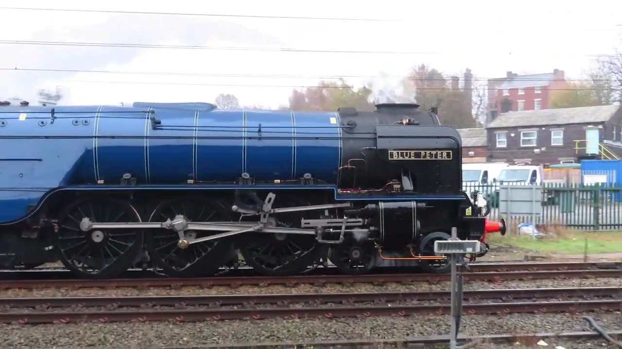 60532 Blue Peter leaving Preston in a cloud of Steam