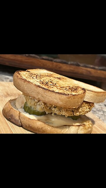 Crispy Chicken sandwich