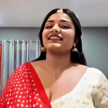 Chubby Indian Bride 👰