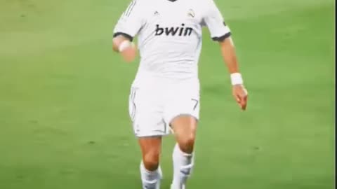 🙀 Cristiano Ronaldo's amazing kick
