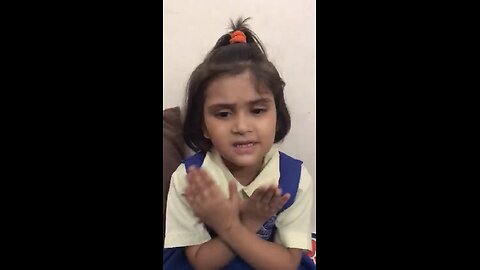 Adorable 6-Year-Old Singing Her Heart Out!