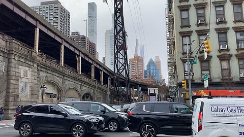 Walking Manhattan: Roosevelt Island Tramway