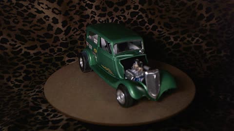 Maxatawny Surf Club Presents: Model Builds with El Pharto Episode 03: 1934 Ford Sedan - Rebuild