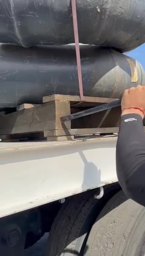 Cigarette Smuggling into Gaza Inside Humanitarian Aid