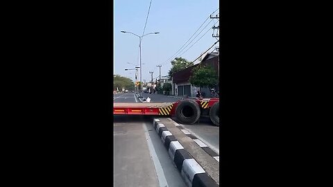 Truck , with engine braking everything stretches.
