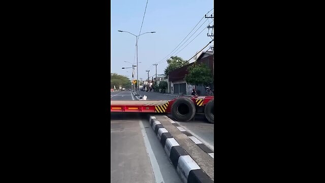 Truck , with engine braking everything stretches.