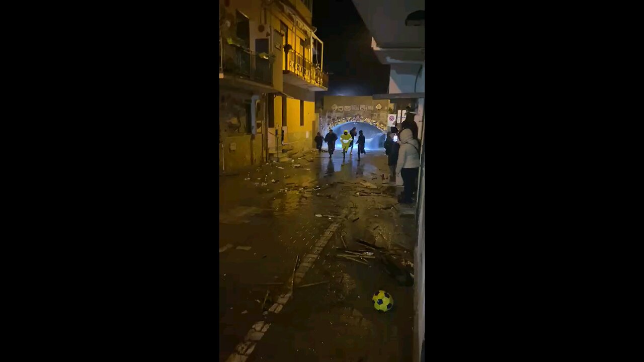 BAD WEATHER STORMS SICILY ⚠️ Bad weather has hit Italian Sicily on January 17.