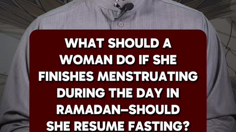 Should a woman fast if she becomes pure during the day in Ramadan?