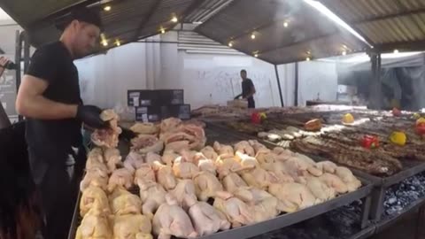 Italy’s Street Food Festivals Are Boasting Grills Full of Steak, Ribs, and More—Don’t Miss Out!