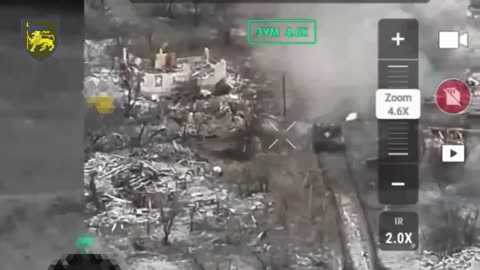 🔥💥 Ukrainian tank shoots Russian stormtroopers at close range in Terny,