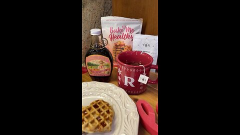 A cozy Valentine's breakfast