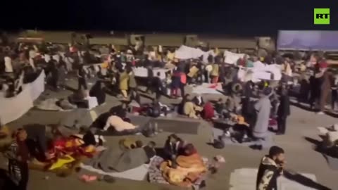 BREAKING — Russian soldiers are currently protecting thousands of Syrian Christians