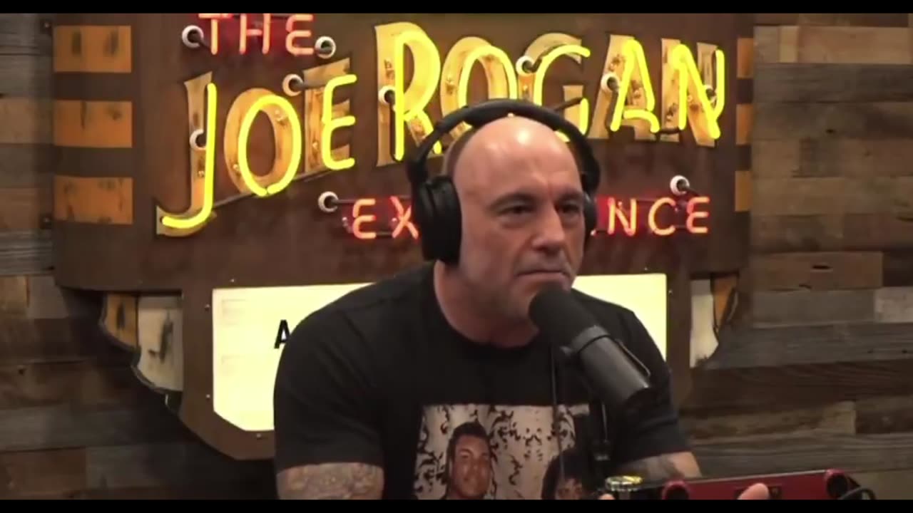 Joe Rogan explains why Democrats lost the “young male vote” in one minute.