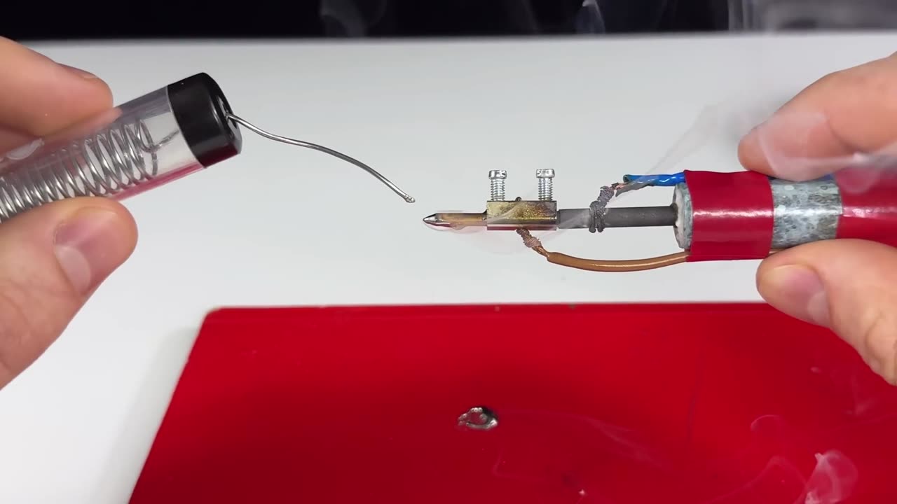 How to Make a Simple 1.5V Battery Welding Machine at Home Inventor 101