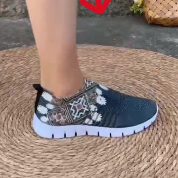 Women's Slip On Sneakers