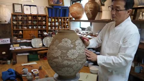 process of making Korean traditional pottery