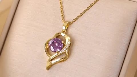 Fashionable Purple Zircon Heart Pendant Titanium Steel Necklace