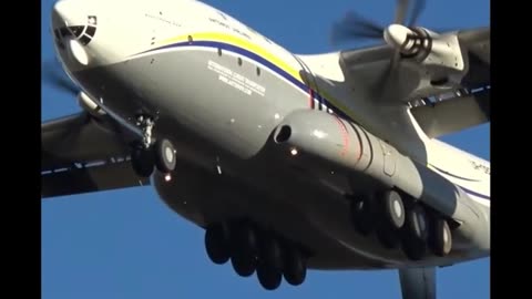 Colossal Ukrainian Turboprop #Antonov #AN22 Landing #Aviation #Fly #AeroArduino