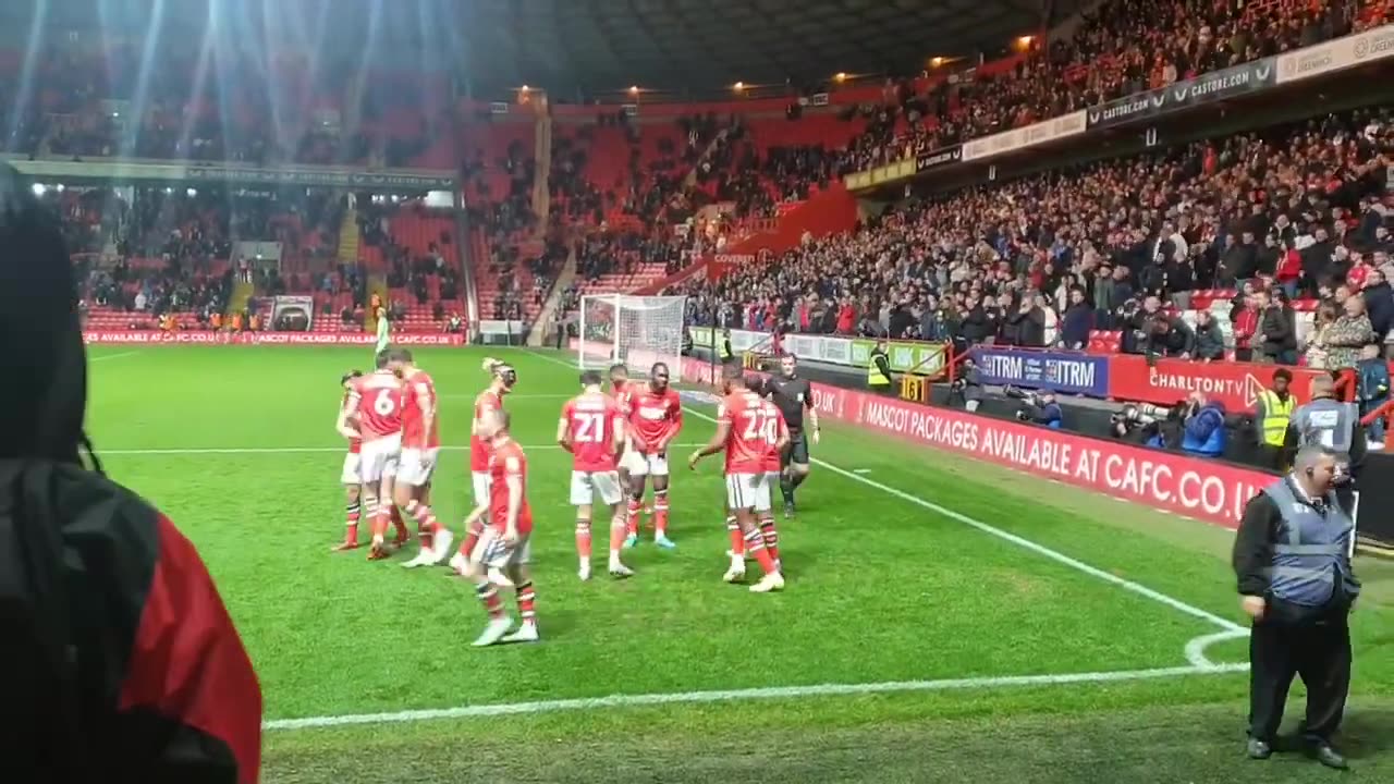 Charlton Athletic vs Exeter (goal Jack Payne)