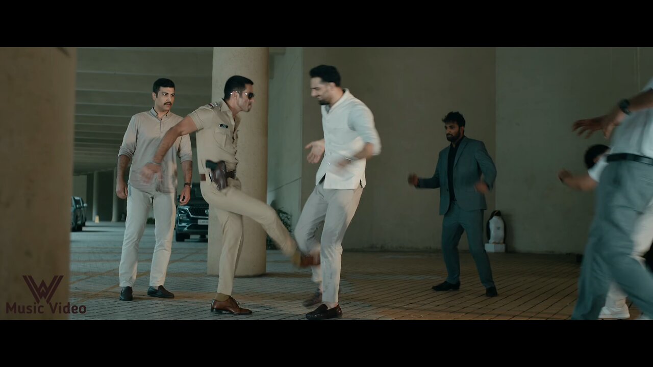 Deva___Official_Trailer_l_Shahid_Kapoor___Pooja_Hegde___Rosshan_Andrrews___In_Cinemas_31stJanuary