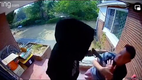 Caught on Camera: Man Tased, Robbed in Broad Daylight Outside Seattle Home