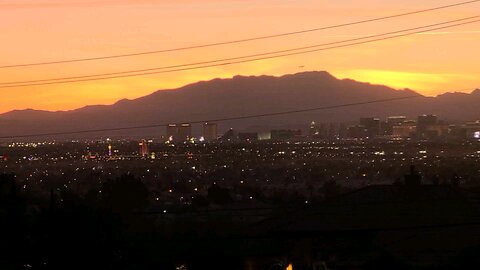 Did you see tonight's Las Vegas sunset? Check this out! 01.05.2025 #follow #lasvegas #weather