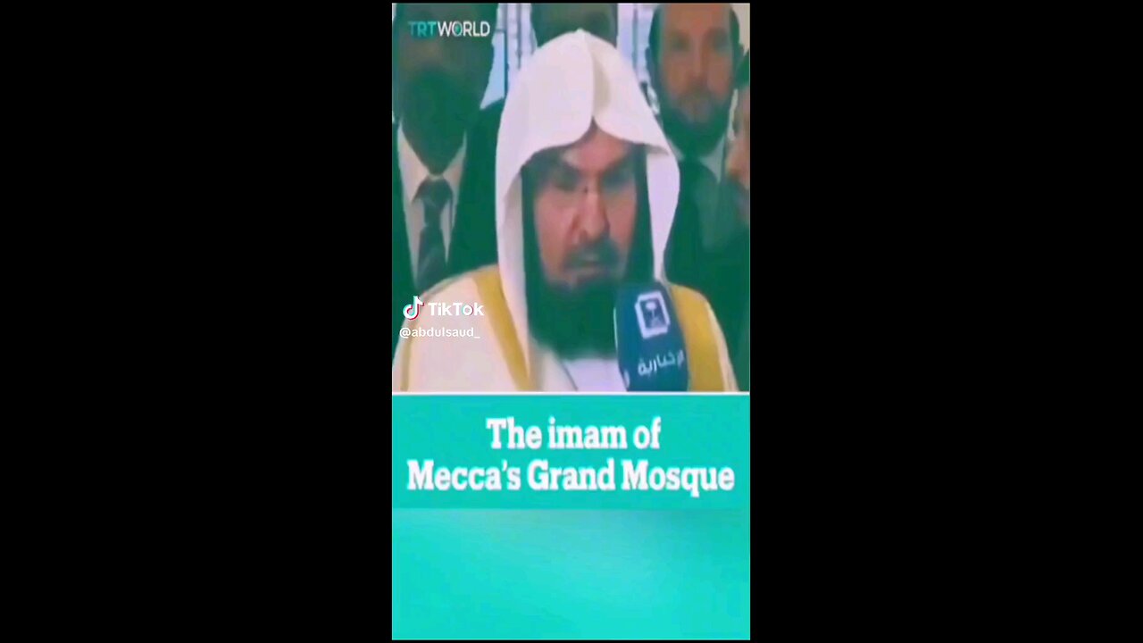 THE IMAM OF MECCA PRAISING TRUMP