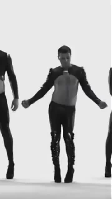 Volodymyr Zelenskyy President of Ukraine Dancing in Heels. 😂