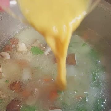 How to Make Traditional Chinese Chicken Soup That Warms the Heart 🍲 🐔Comforting Chinese Chicken Soup