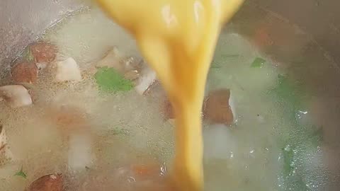 How to Make Traditional Chinese Chicken Soup That Warms the Heart 🍲 🐔Comforting Chinese Chicken Soup