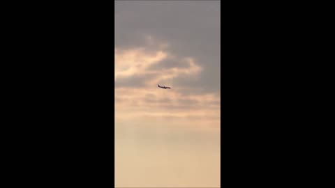 Azerbaijan Embraer E190 Airliner crashes in Chechnya on Dec 25, 2024