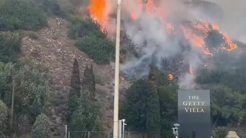 The Getty Villa is currently on fire as the Pacific Palisades fire spreads to over 1,200 acres.