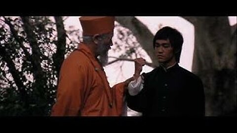 Cross kick Studio Films Bruce Lee Enter the Dragon