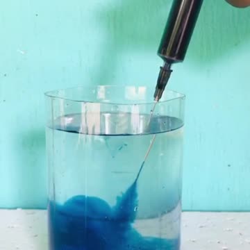 Reverse Ink Flow Experiment –✨ Mesmerizing Blue Dye in Water 💦 #shorts #experiment #reversevideo
