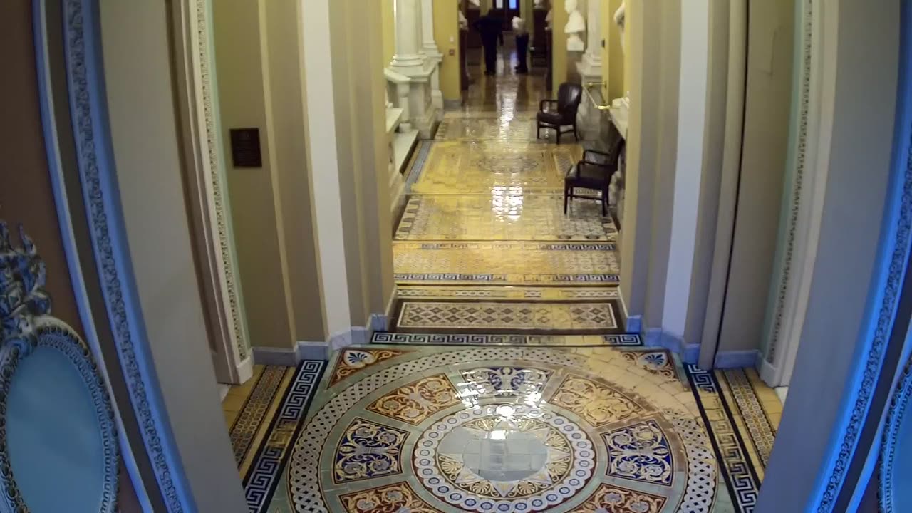 0205USCS02WestStairsnearS221_2021-01-06_16h40min01s890ms.mp4