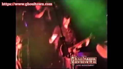 GHOULTOWN- Revolution (Subtítulos español-inglés) Live 2006