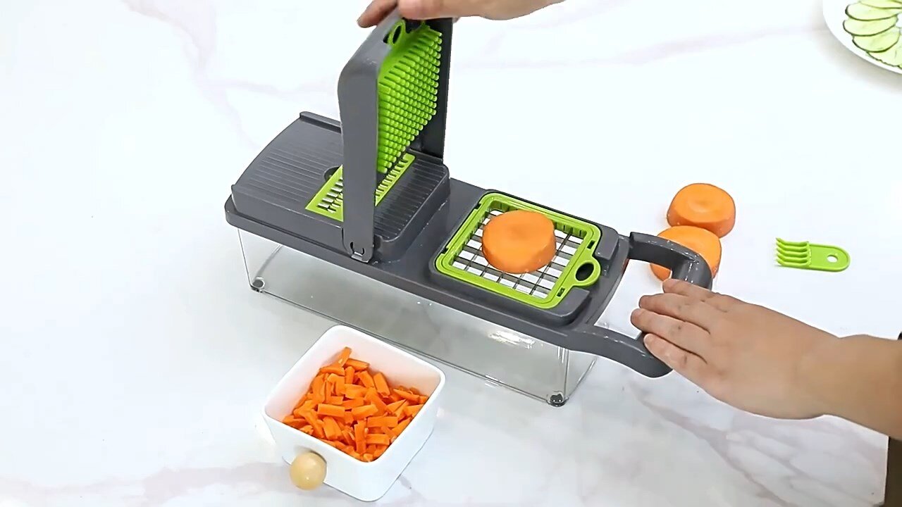 Multifunctional Kitchen Mandoline Slicers and Vegetable Cutters