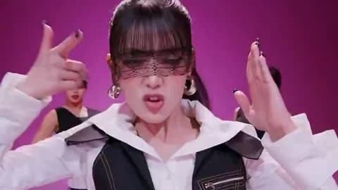 GIDLE MINNIE HER MUSIC VIDEO KPOP 2025