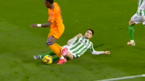 Vinícius Jr vs Real Betis - the most duels lost