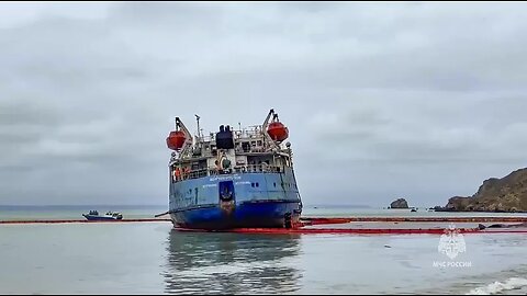 Russian emergency workers build path to reach tanker that continues to spill oil into Kerch Strait