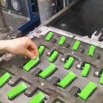 "Crafting the Future: Revolutionize Your Manufacturing with Top Tools for Plastic Handles!"