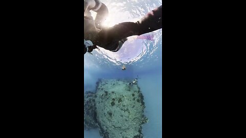 Freediving at Electric Beach - Oahu