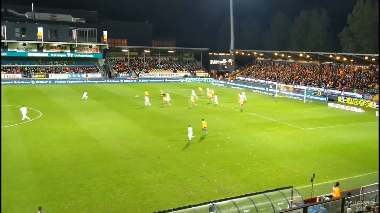 KV Oostende (Versluys Arena) splendid free-kick